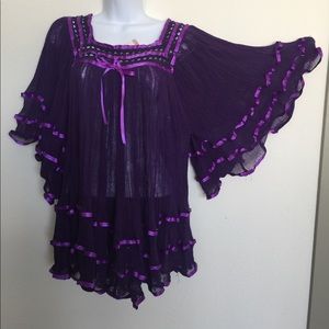 Georgous cheese cloth fabric.